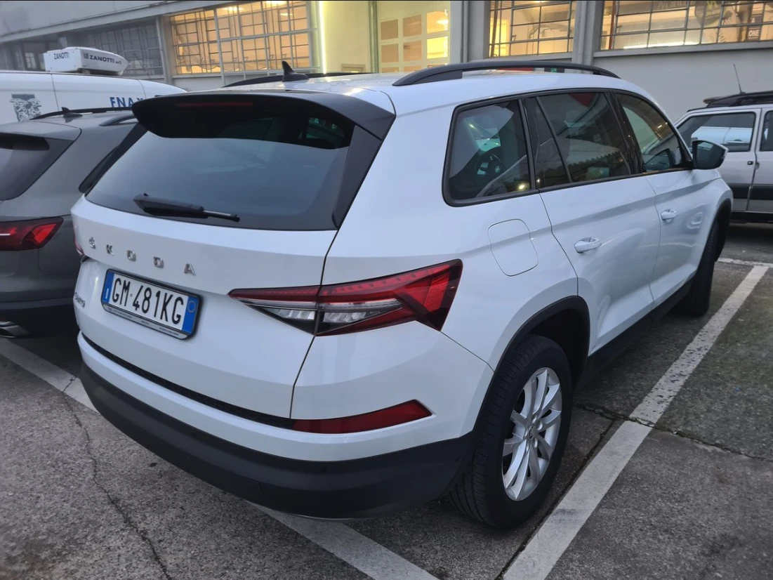 Skoda Kodiaq 2.0 TDI Executive, снимка 3 - Автомобили и джипове - 53770122