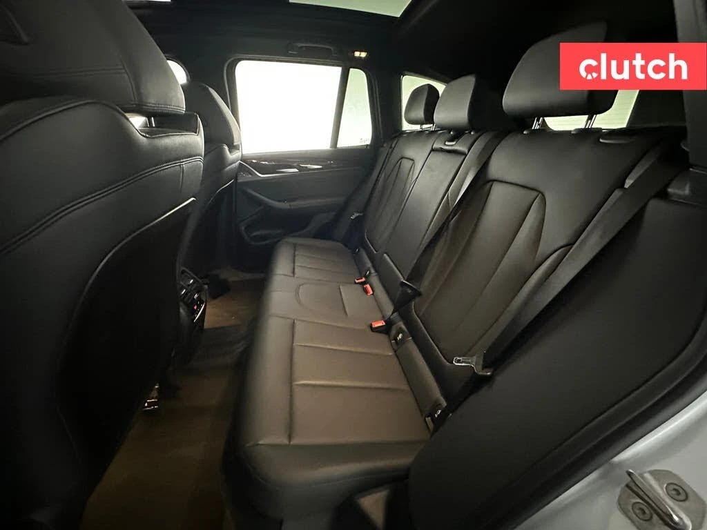 BMW X3 xDrive* АвтоКредит* (ЦЕНА ДО БГ), снимка 8 - Автомобили и джипове - 54042539