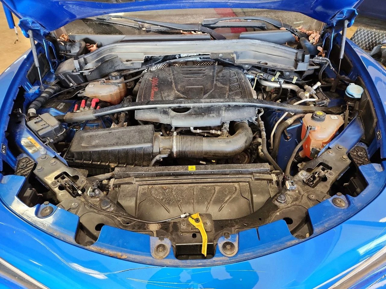 Alfa Romeo Stelvio 2.0l Ti, снимка 11 - Автомобили и джипове - 54080343