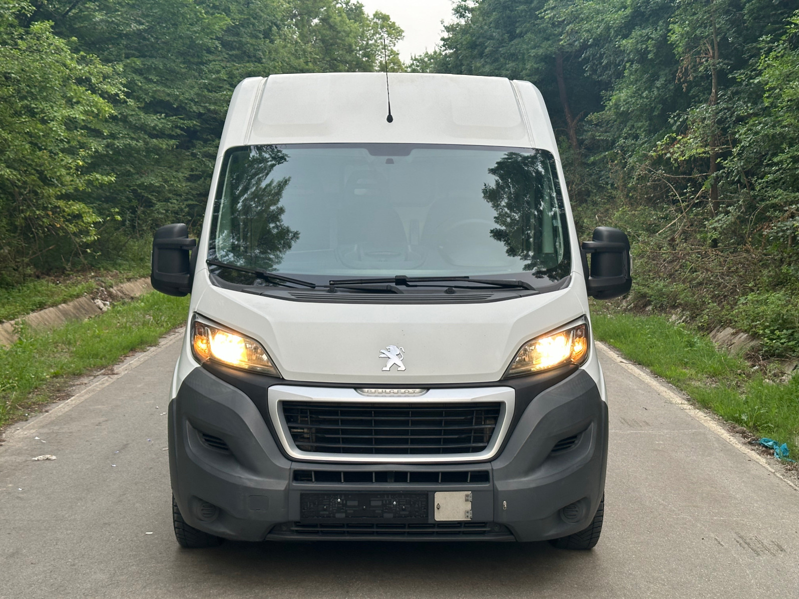 Peugeot Boxer 2.2d - изображение 2