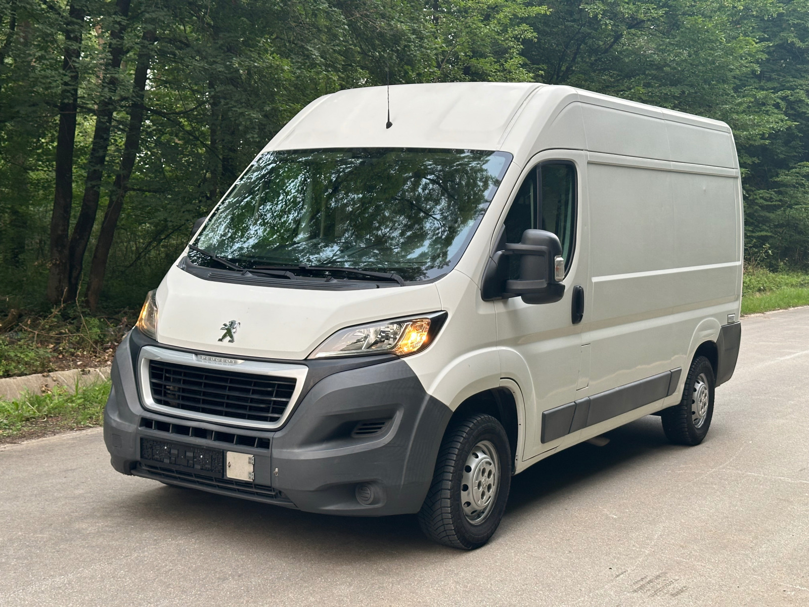 Peugeot Boxer 2.2d - изображение 3