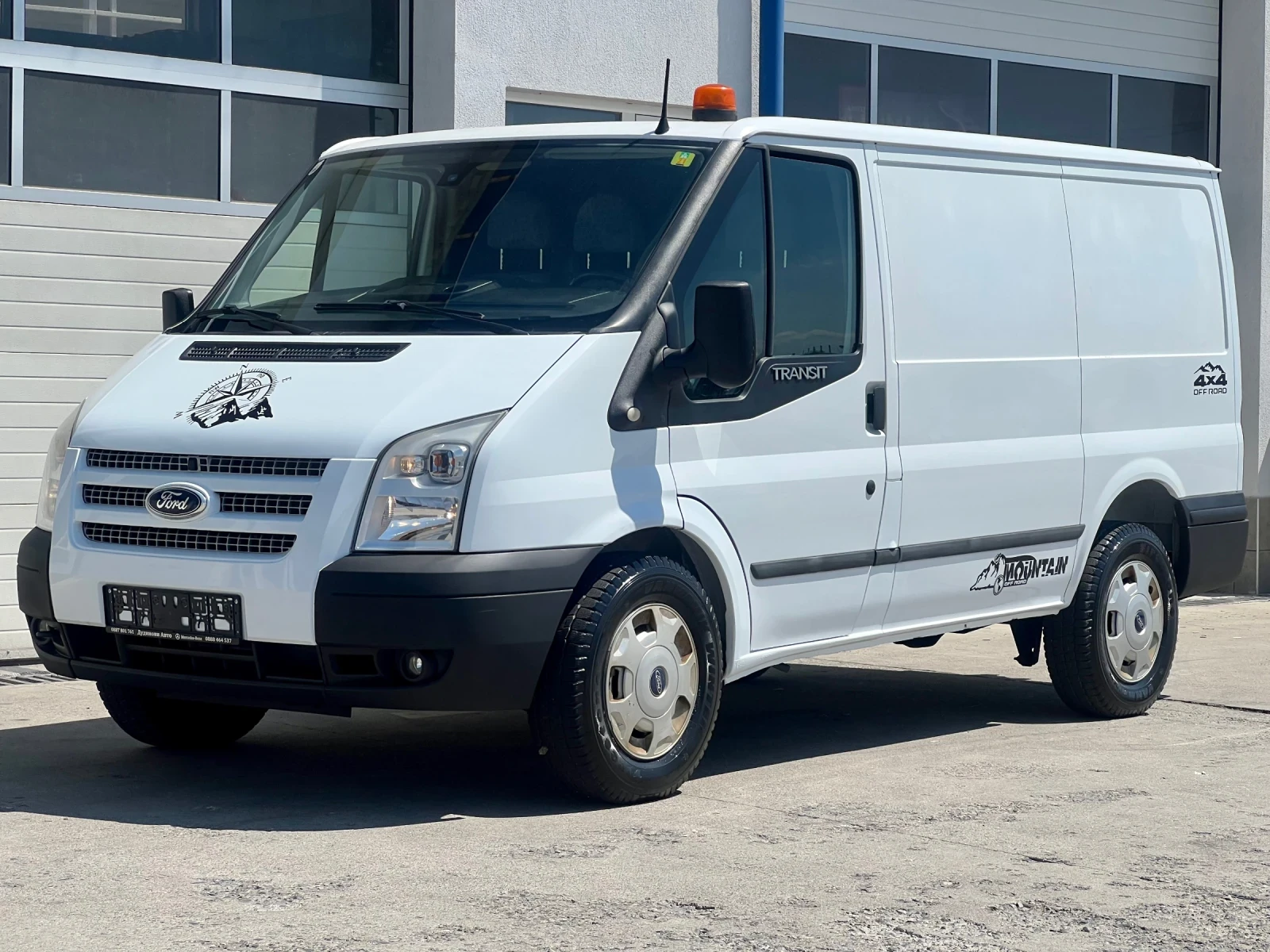 Ford Transit 4x4 / 2014г. / Климатик - изображение 4