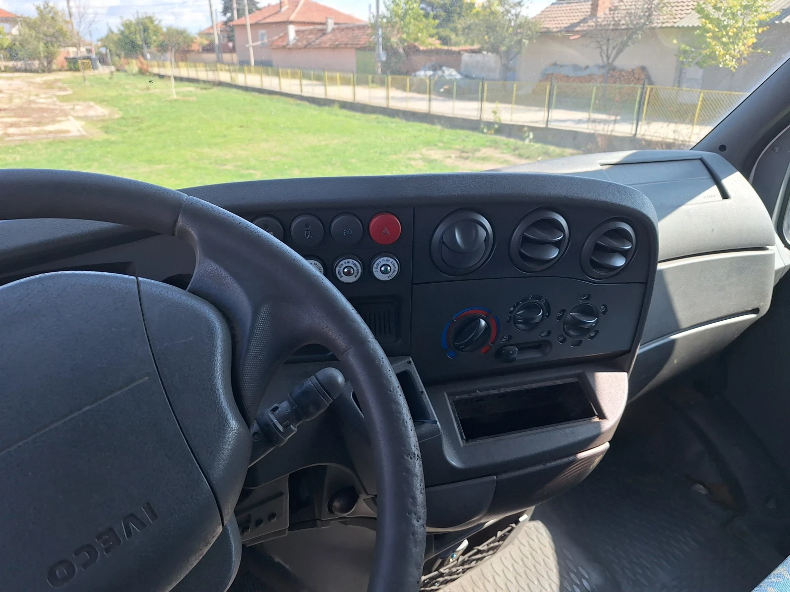 Iveco Deily 50C Автовишка , снимка 4 - Бусове и автобуси - 53865666