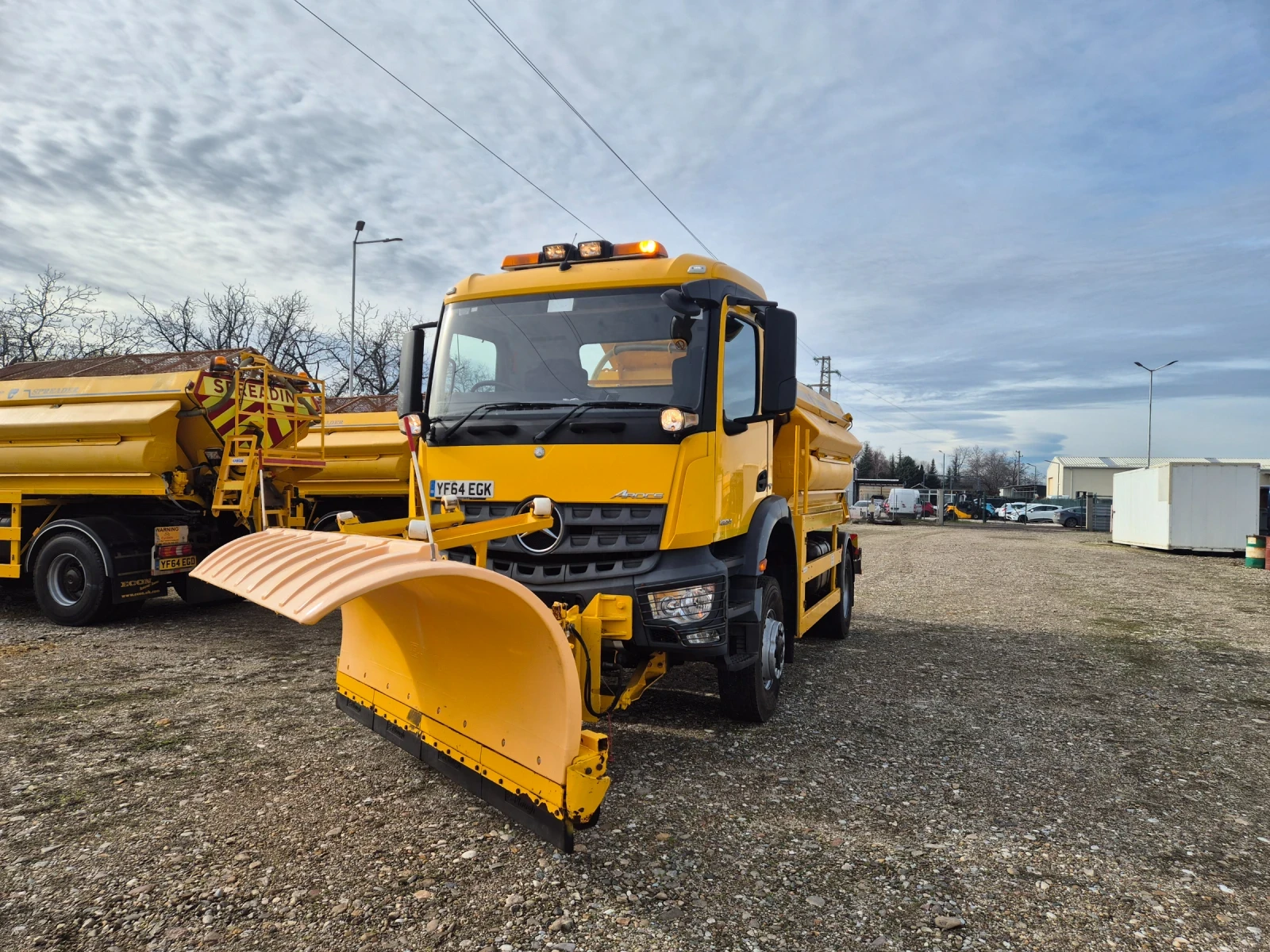 Mercedes-Benz Arocs 4x4 | Mobile.bg   1