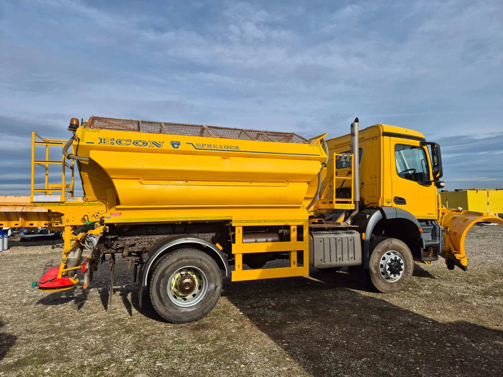 Mercedes-Benz Arocs 4x4 | Mobile.bg   3