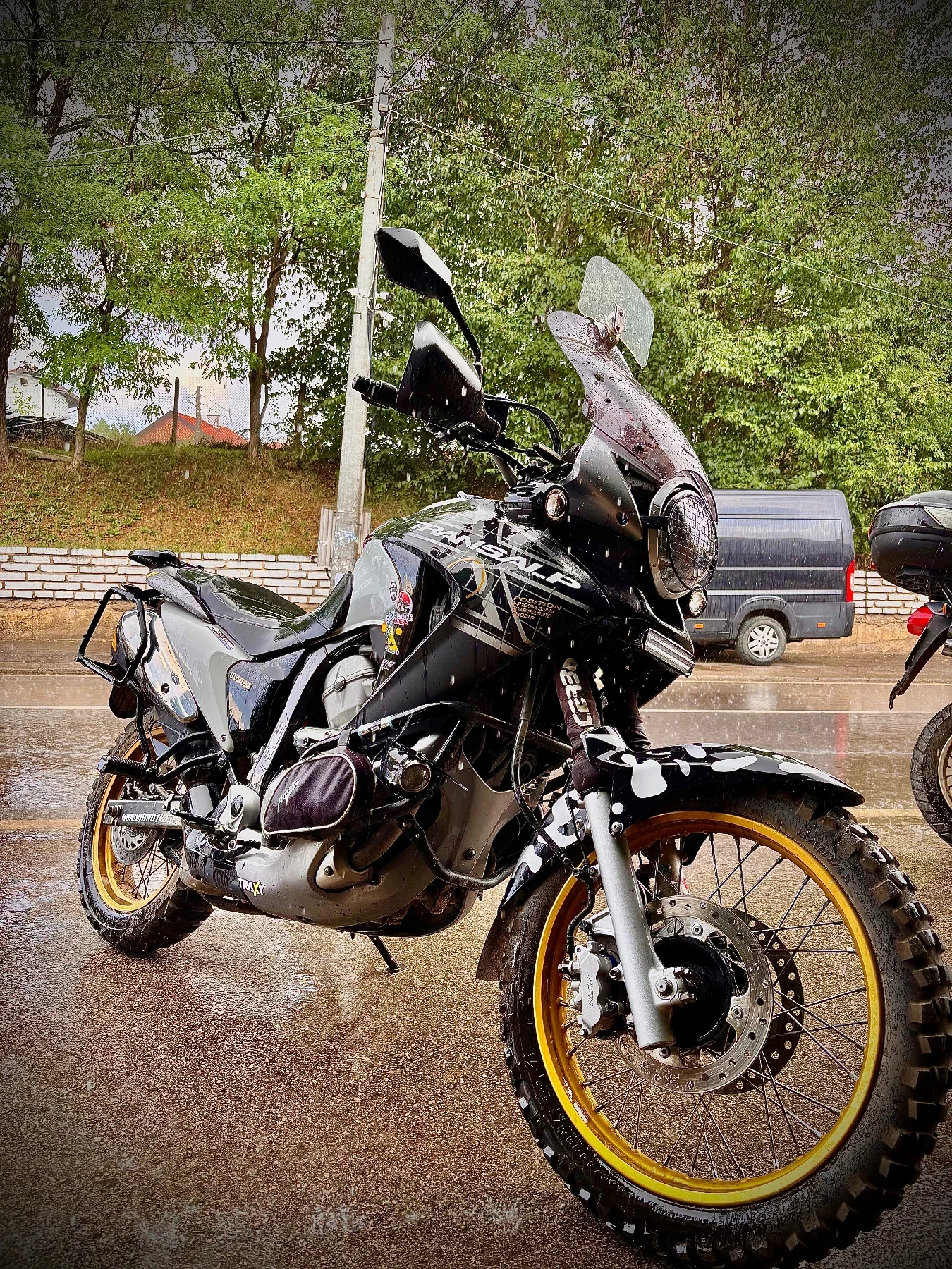 Honda Xlv 700i | Mobile.bg � ����������� 1