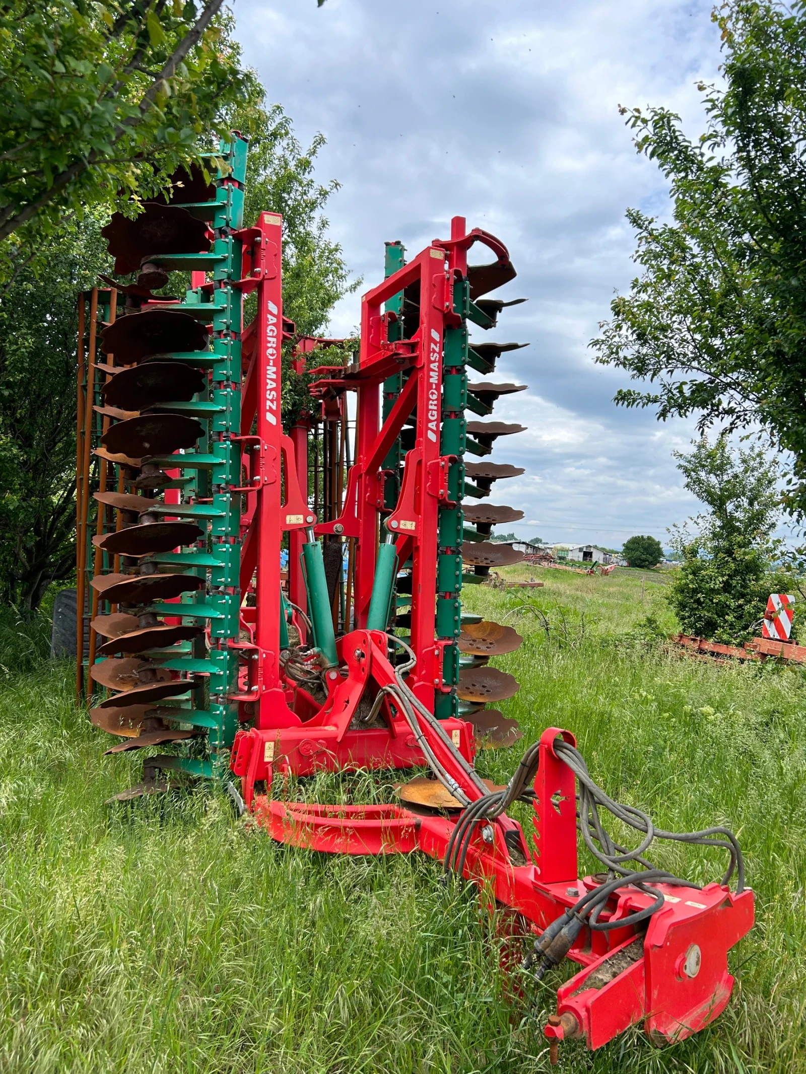 Брана Друга марка, снимка 1