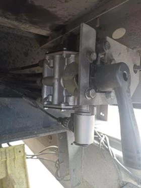 Полуремарке Schwarzmuller J seria, снимка 11