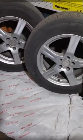 Гуми с джанти Kumho 215/60R16, снимка 2