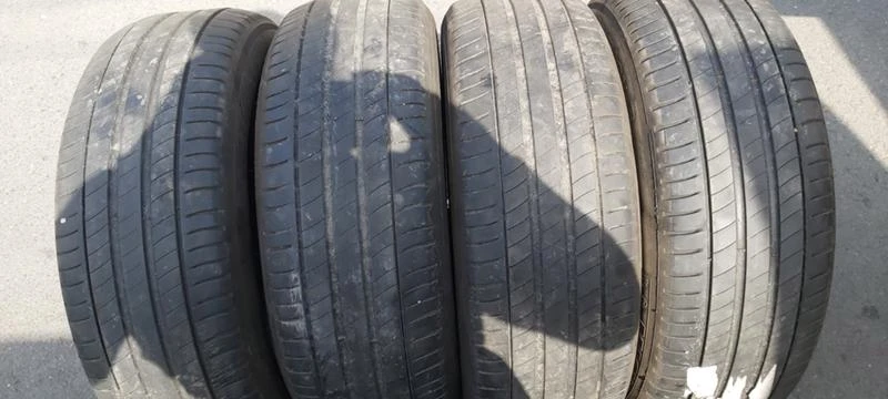 Гуми Летни 215/60R17, снимка 2 - Гуми и джанти - 29859032