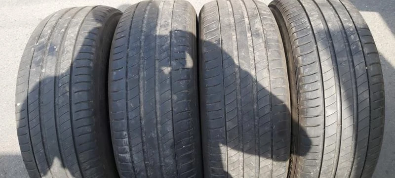 Гуми Летни 215/60R17, снимка 4 - Гуми и джанти - 29859032