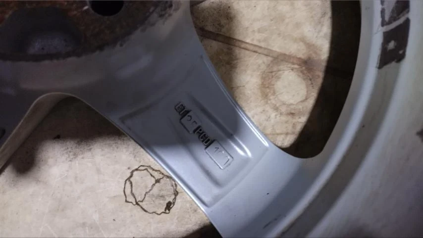 ���� � ������ 215/60R16 �� Subaru | Mobile.bg � ����������� 7