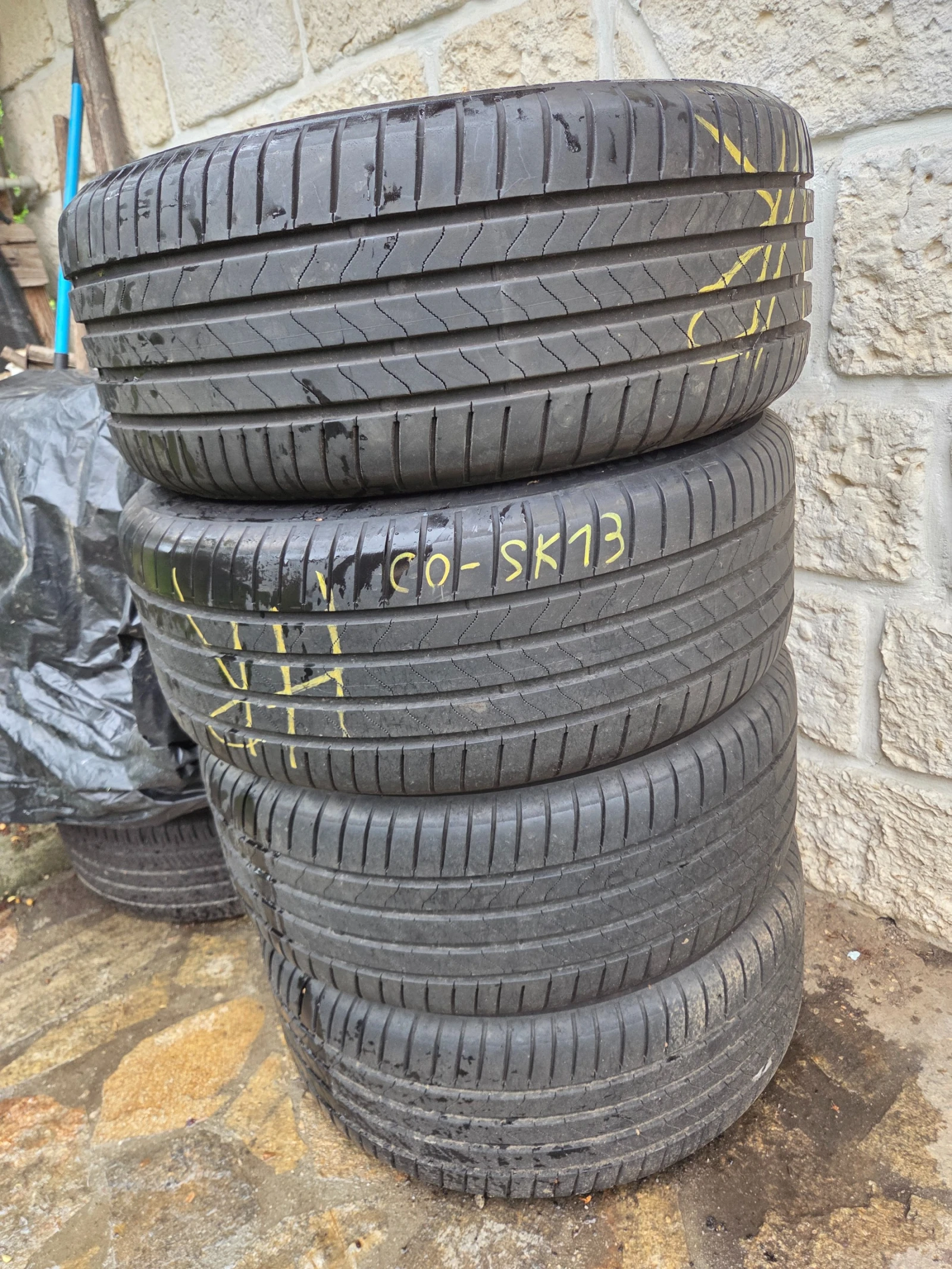 Гуми Летни 225/50R17, снимка 3 - Гуми и джанти - 54583084