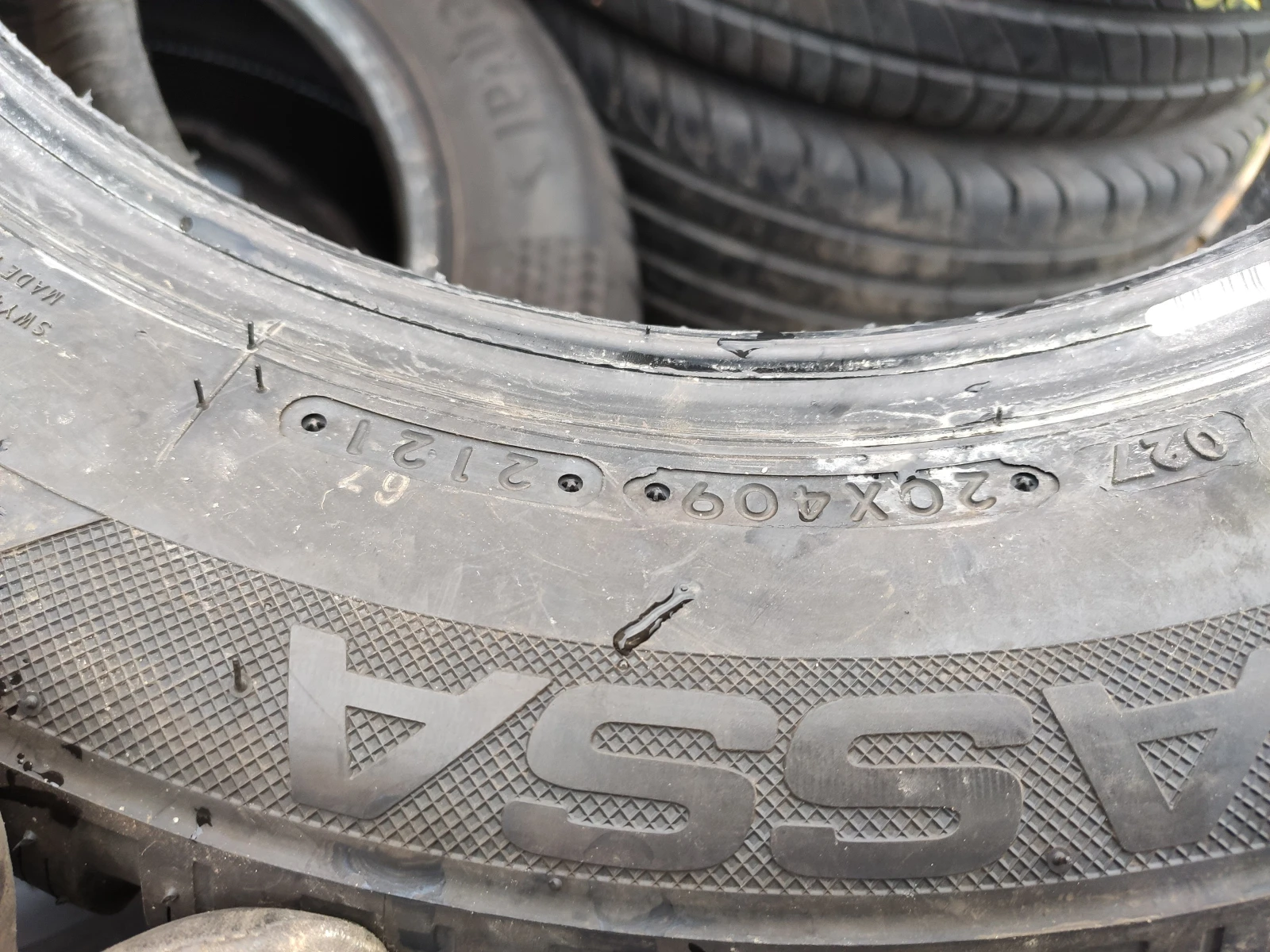 Гуми Зимни 205/60R16, снимка 5 - Гуми и джанти - 54635083
