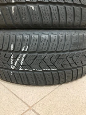 Гуми Всесезонни 225/40R20, снимка 7 - Гуми и джанти - 48399001