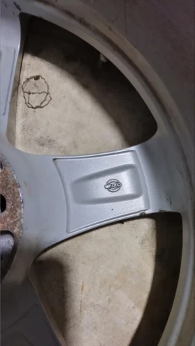 ���� � ������ 215/60R16 �� Subaru | Mobile.bg � ����� ������ 8