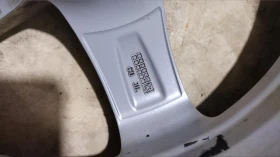 Гуми с джанти Kumho 215/60R16, снимка 6 - Гуми и джанти - 52321448