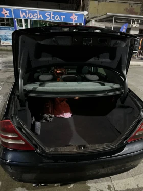 Mercedes-Benz C 220, снимка 8