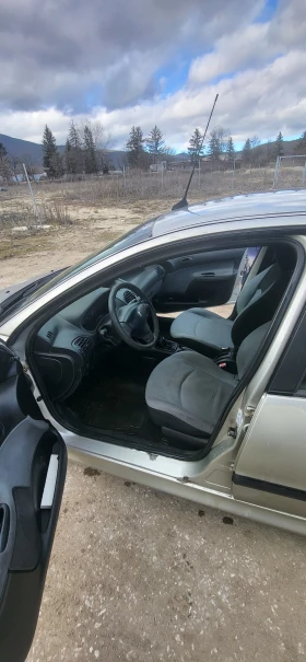 Peugeot 206 1.4i - 1000 € / 1955.83 лв. - 67703330 5