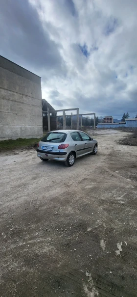 Peugeot 206 1.4i - 1000 € / 1955.83 лв. - 67703330 3