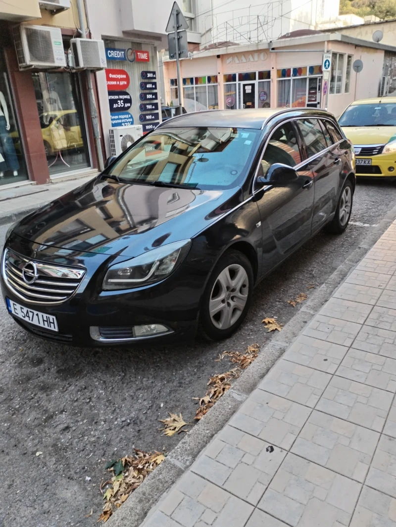 Opel Insignia, снимка 4 - Автомобили и джипове - 47870403