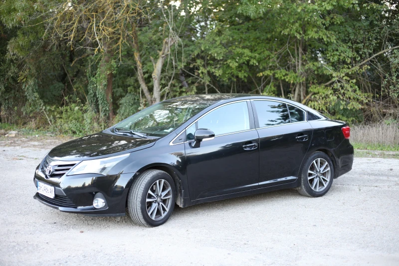 Toyota Avensis 2.2 D4D Facelift От България ТМ Ауто, снимка 3 - Автомобили и джипове - 47885657