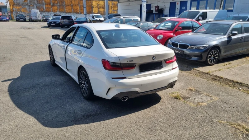 BMW 320, снимка 3 - Автомобили и джипове - 48158915