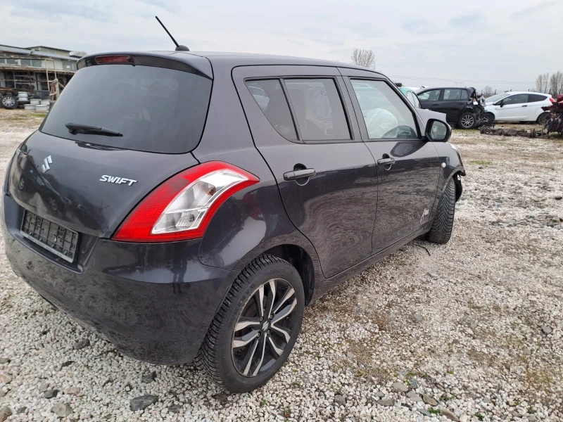 Suzuki Swift 1.2i, снимка 3 - Автомобили и джипове - 49646907