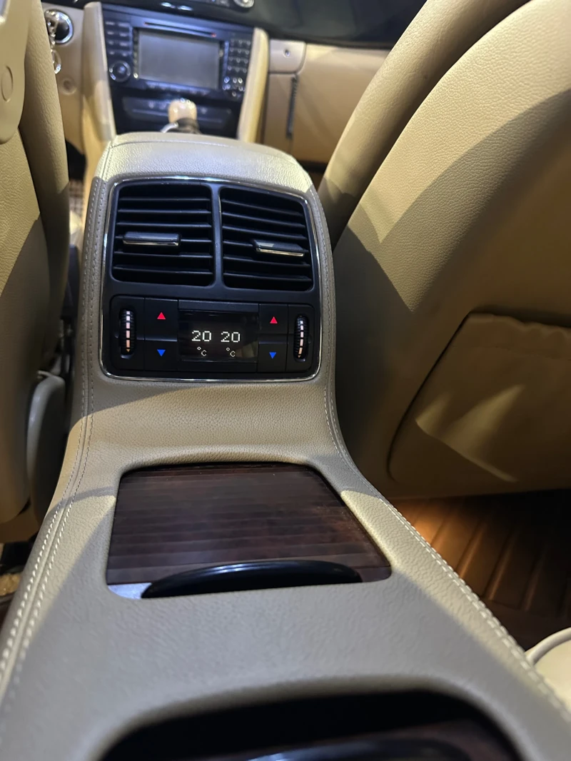 Mercedes-Benz CLS 320, снимка 14 - Автомобили и джипове - 52588892