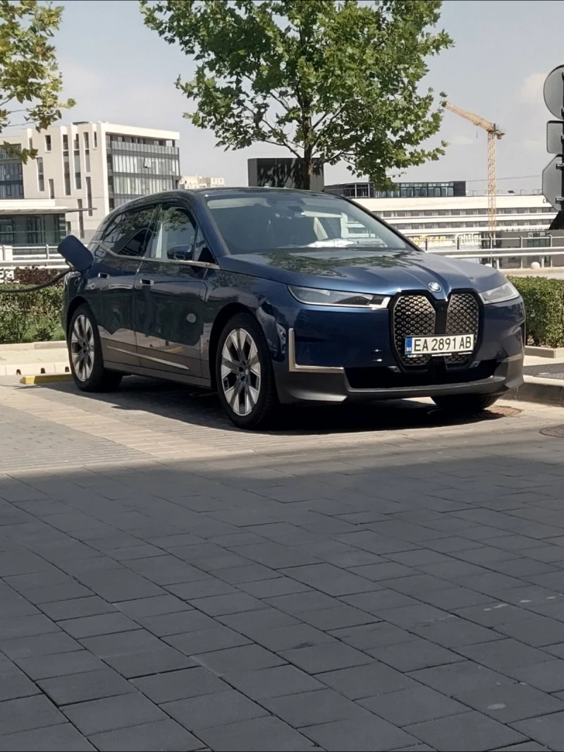 BMW iX ix40, снимка 9 - Автомобили и джипове - 52394758