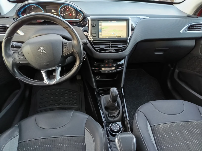 Peugeot 2008 1.6 BLUE HDI ALLURE , снимка 12 - Автомобили и джипове - 52850650