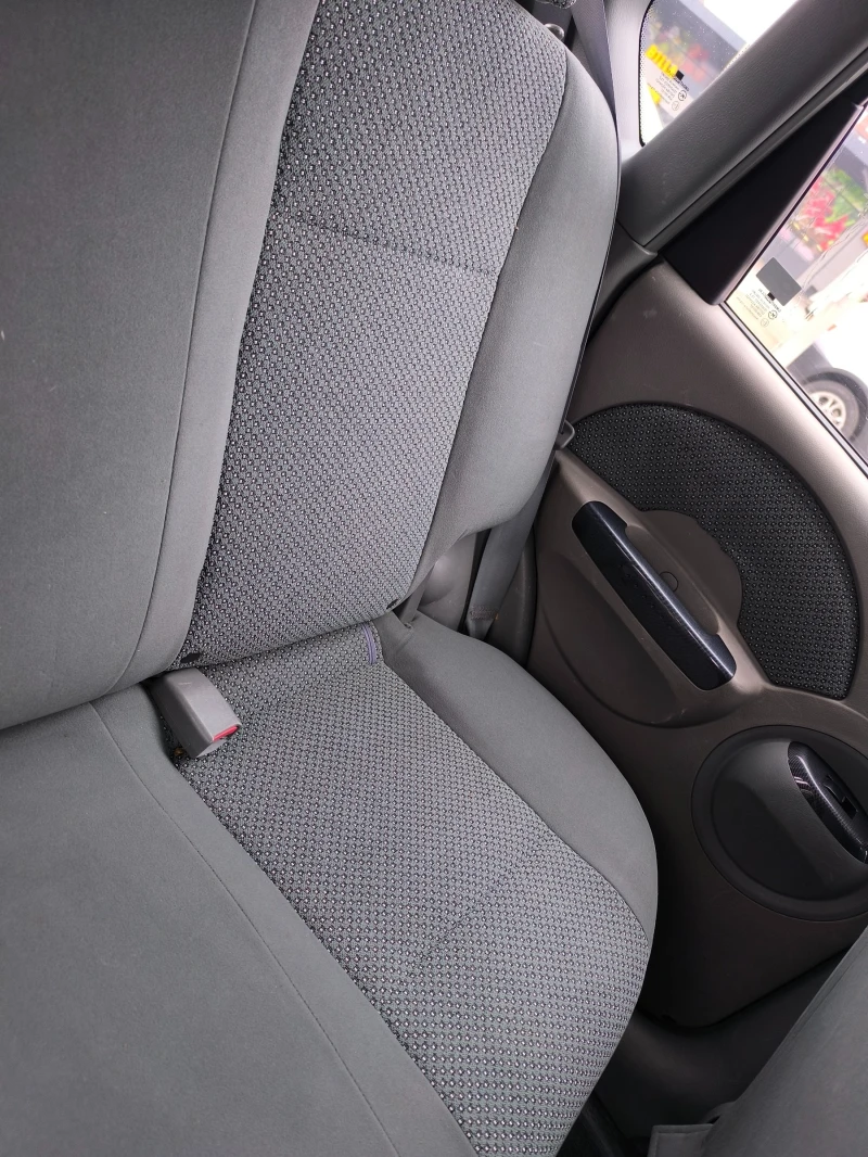 Daewoo Kalos, снимка 11 - Автомобили и джипове - 53224687