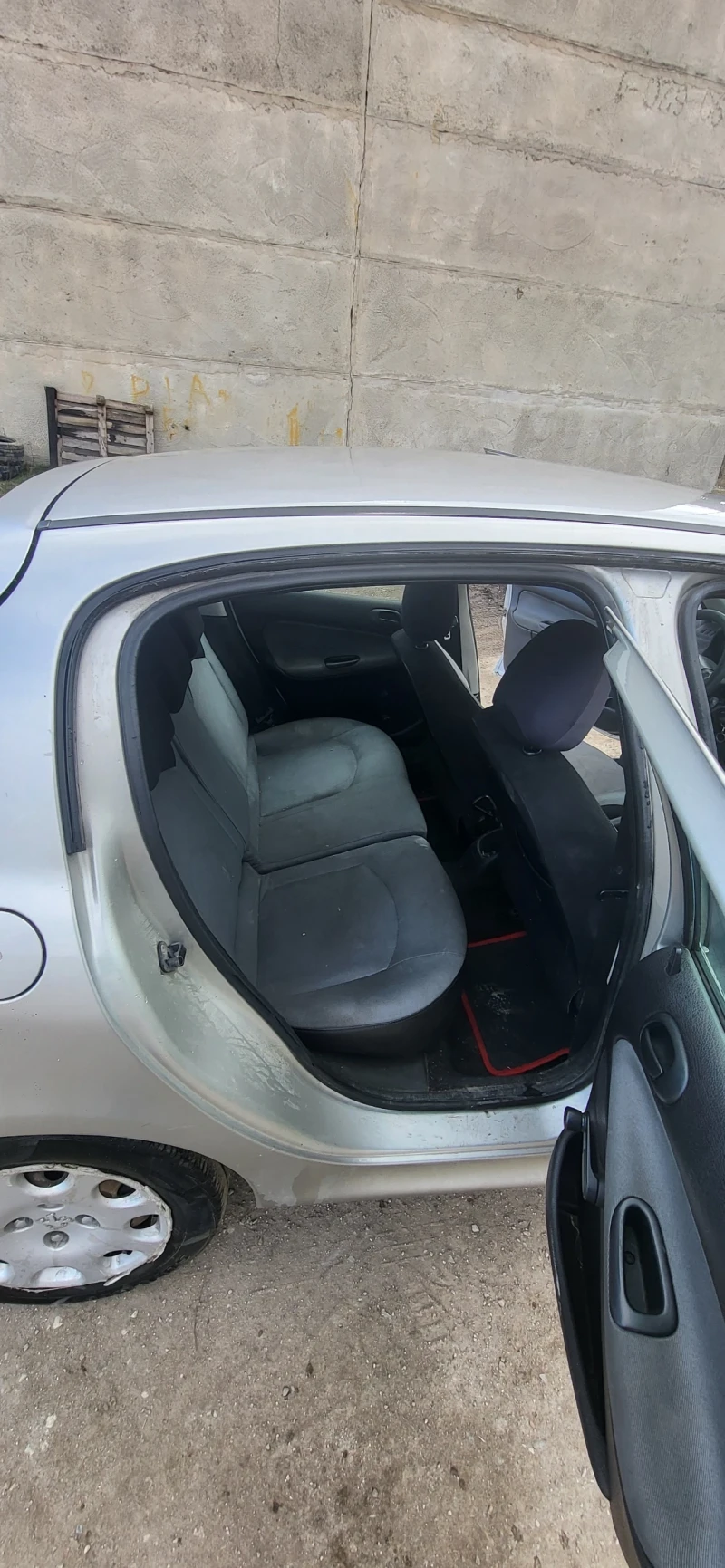 Peugeot 206 1.4i, снимка 6 - Автомобили и джипове - 53446904