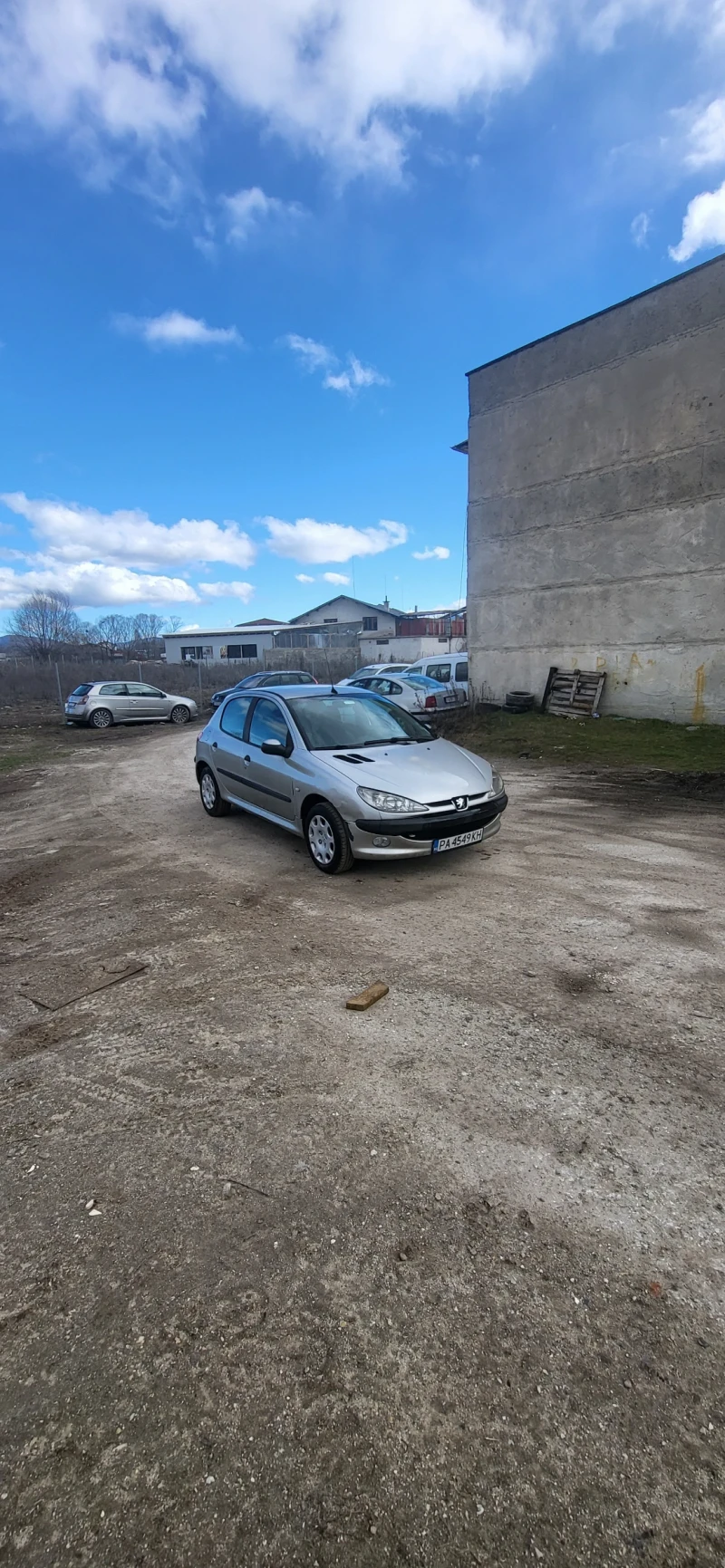 Peugeot 206 1.4i, снимка 2 - Автомобили и джипове - 53446904