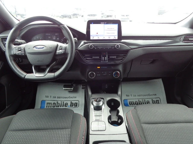 Ford Focus 1.0i ST LINE, снимка 12 - Автомобили и джипове - 40850305