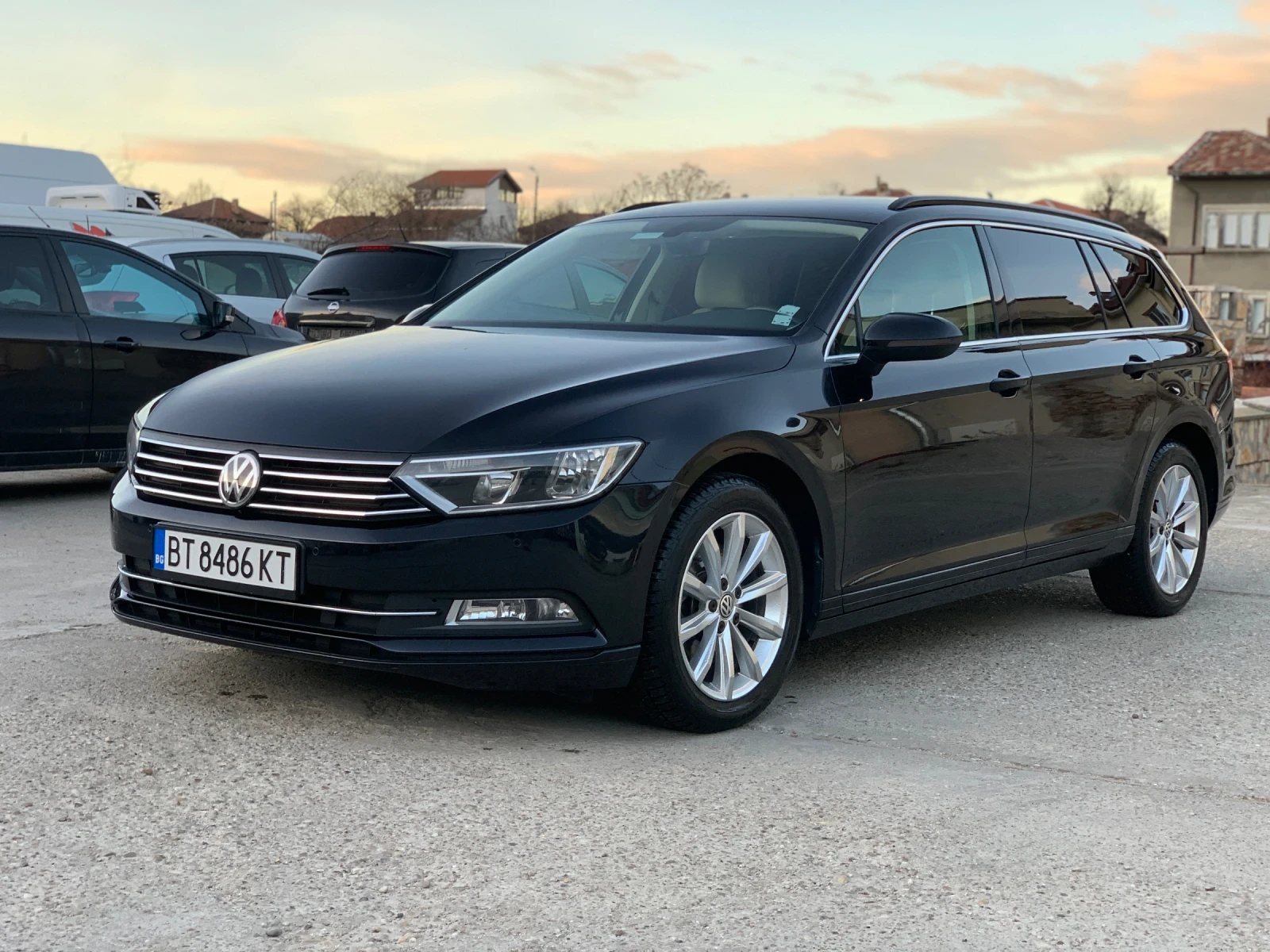 VW Passat Автомат Дистроник НАВИ , снимка 1