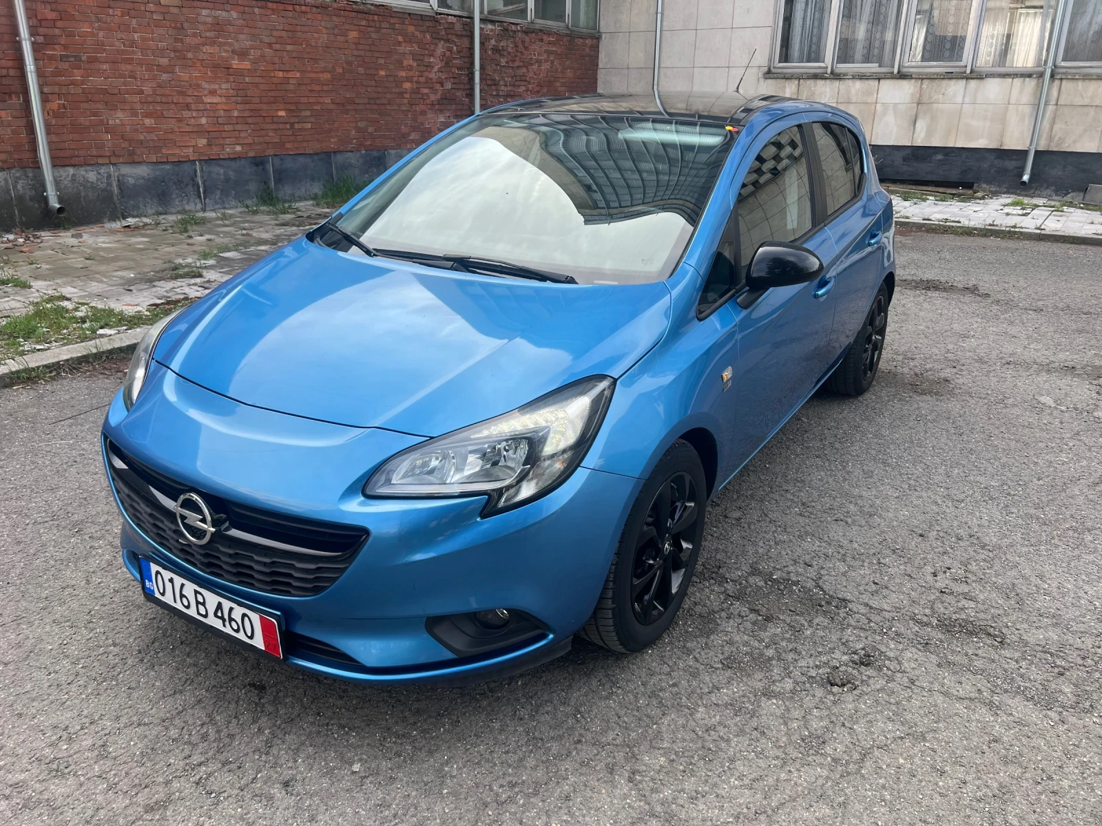 Opel Corsa 1.2 Black Edition, снимка 1