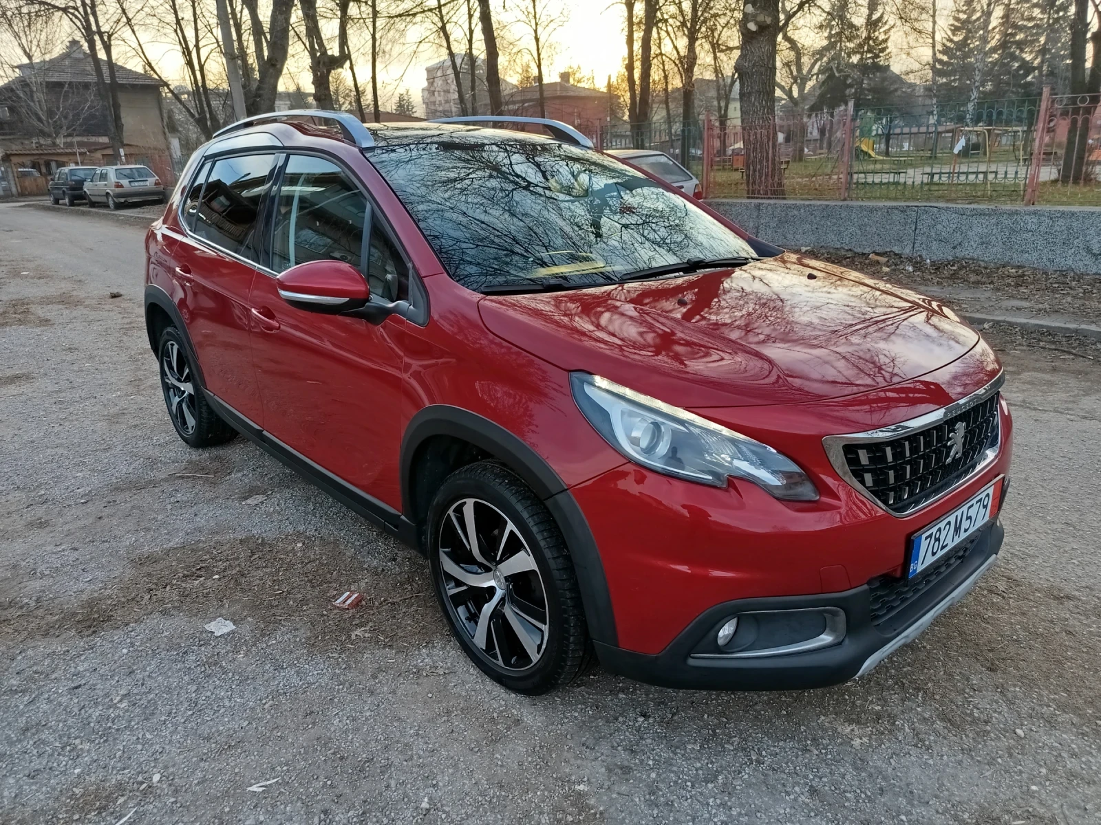 Peugeot 2008 1.6 BLUE HDI ALLURE , снимка 1