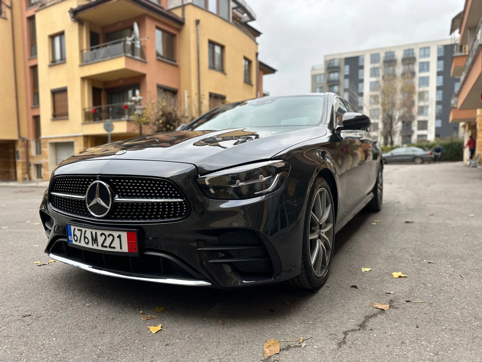 Mercedes-Benz E 200 AMG - изображение 3