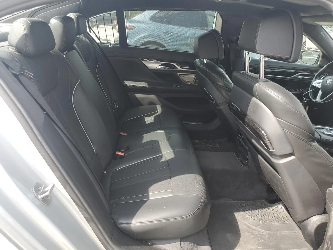 BMW 750 head up, harman/kardon, 360* , дистроник*  - изображение 9