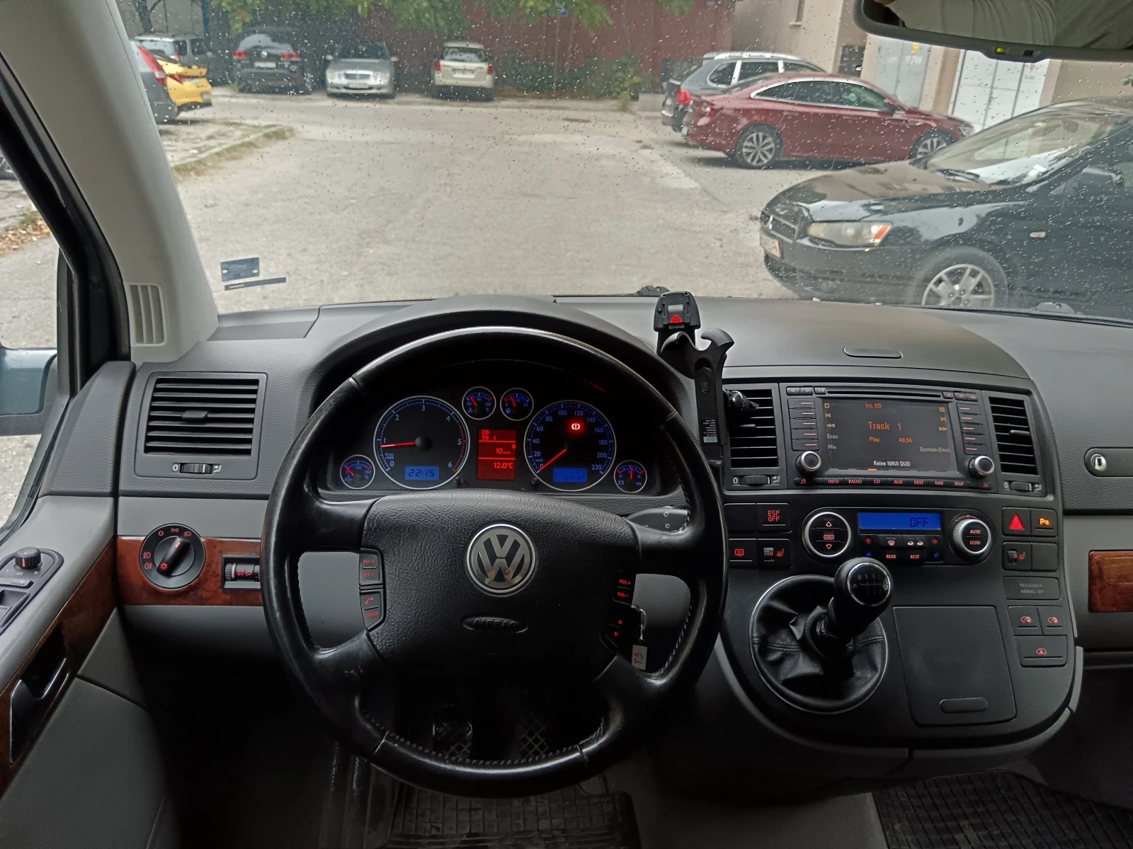 VW Multivan 2.5 TDI - изображение 4