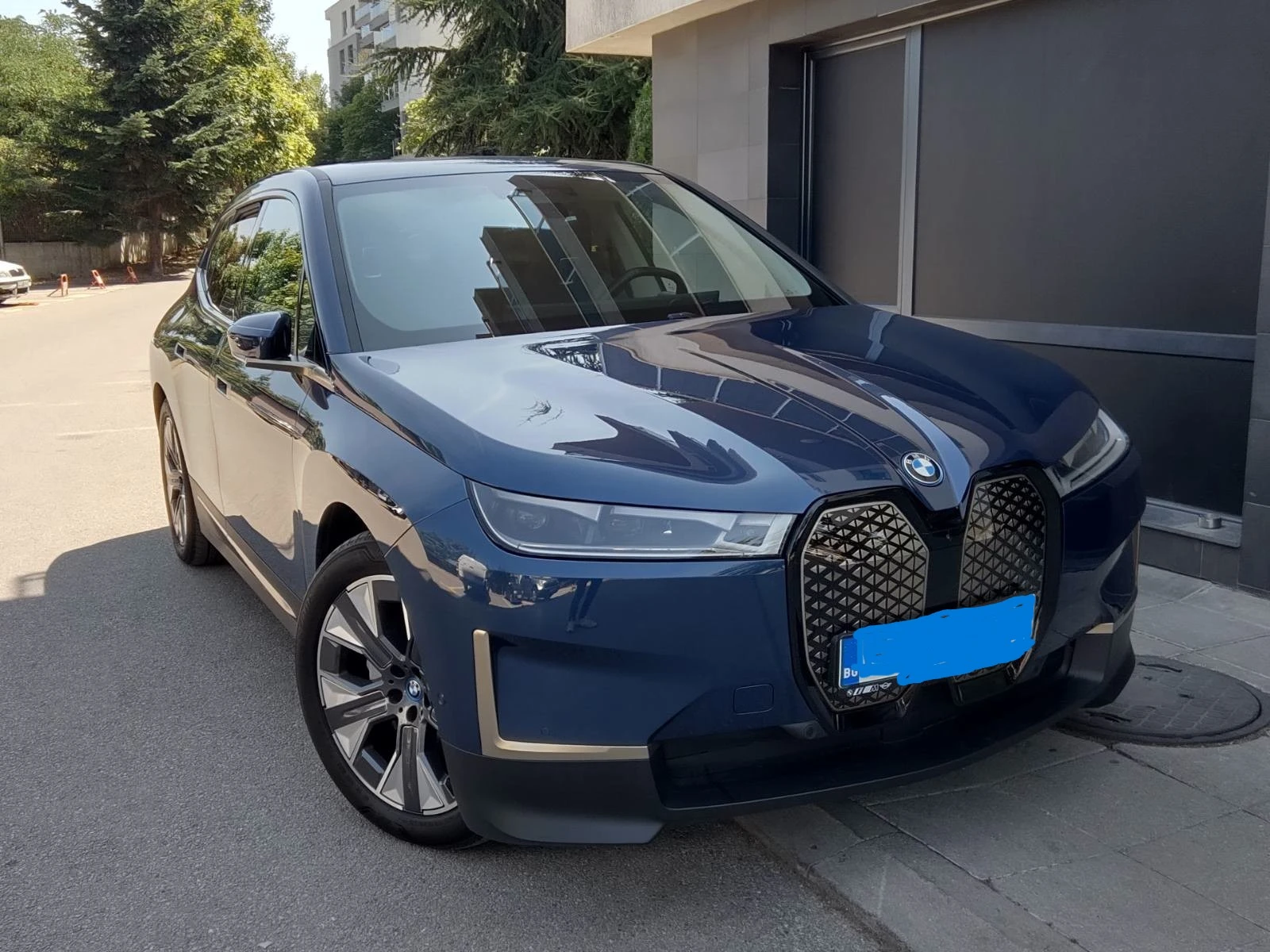 BMW iX ix40 | Mobile.bg   10