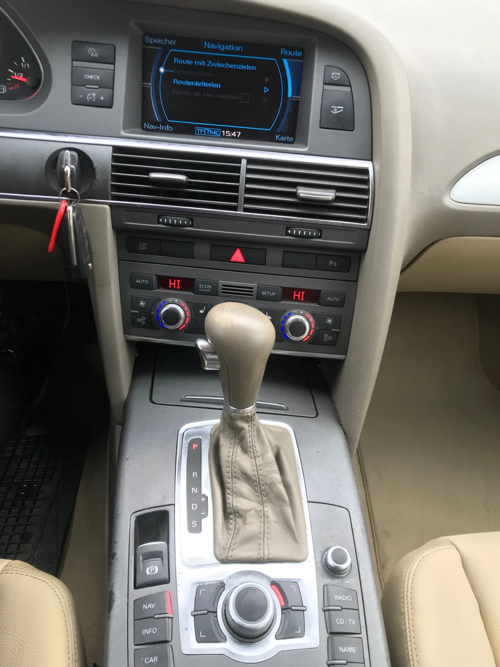 Audi A6 4х4, Кожа, Нави. - изображение 10