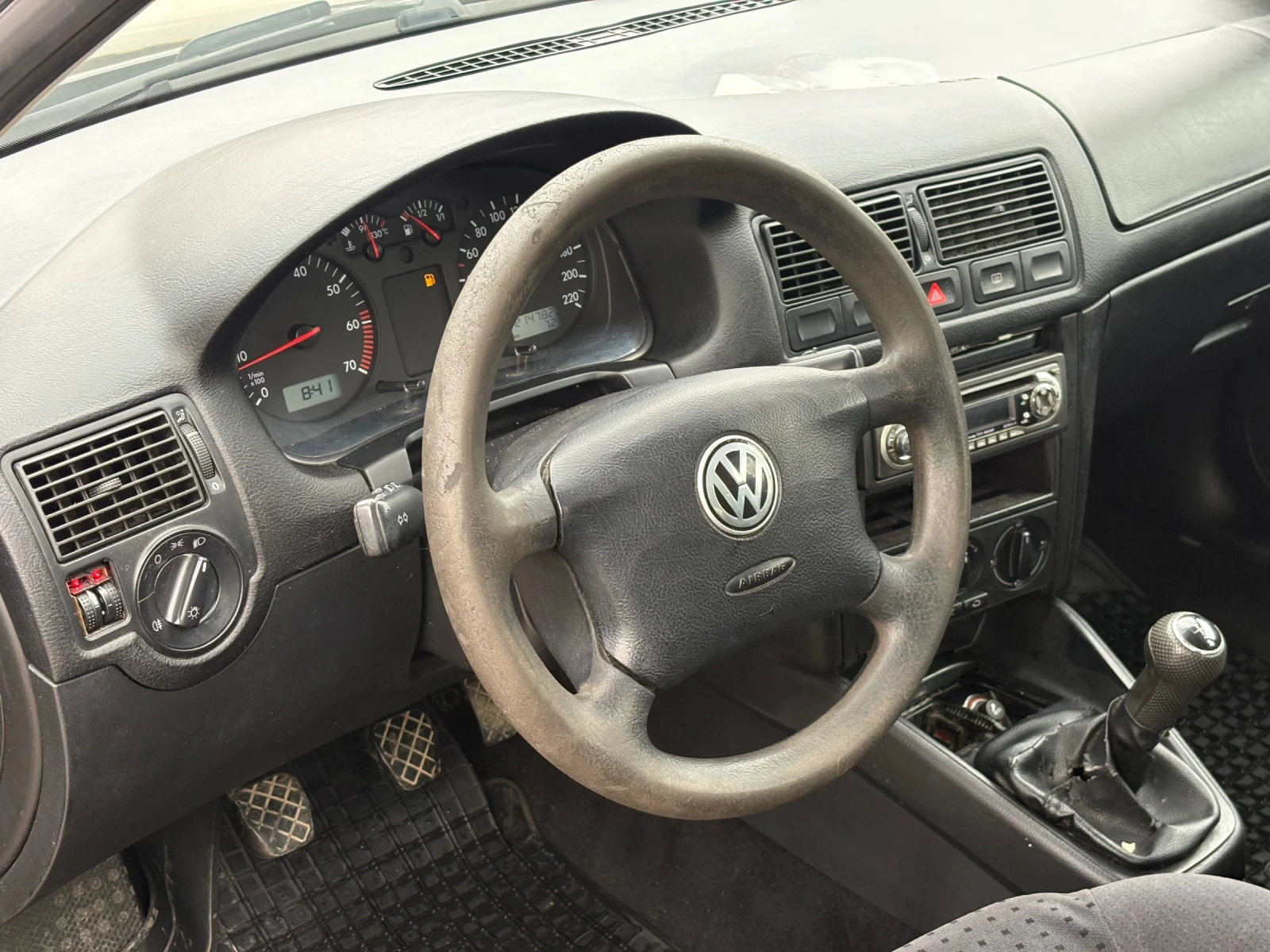 VW Golf, снимка 6 - Автомобили и джипове - 53938060