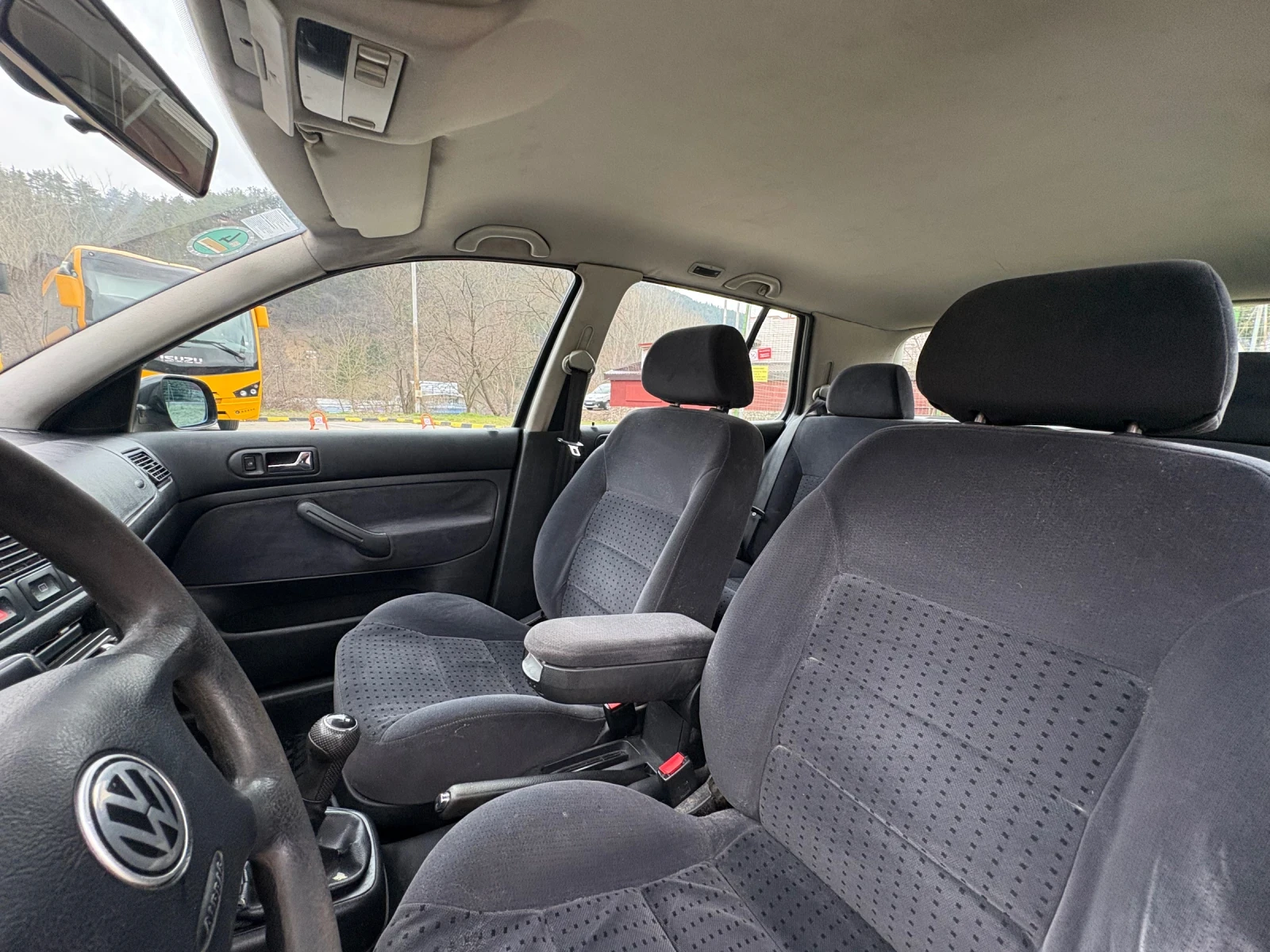 VW Golf, снимка 5 - Автомобили и джипове - 53938060