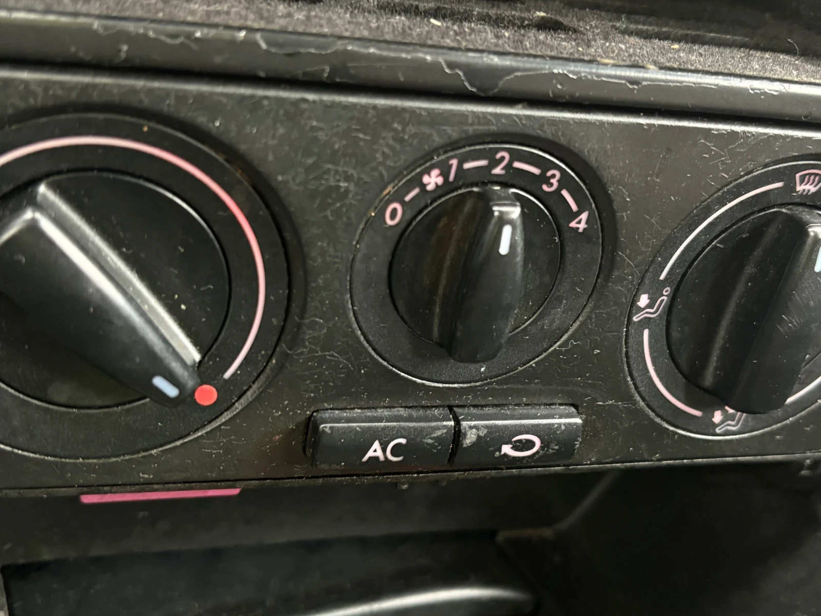 VW Golf, снимка 8 - Автомобили и джипове - 53938060