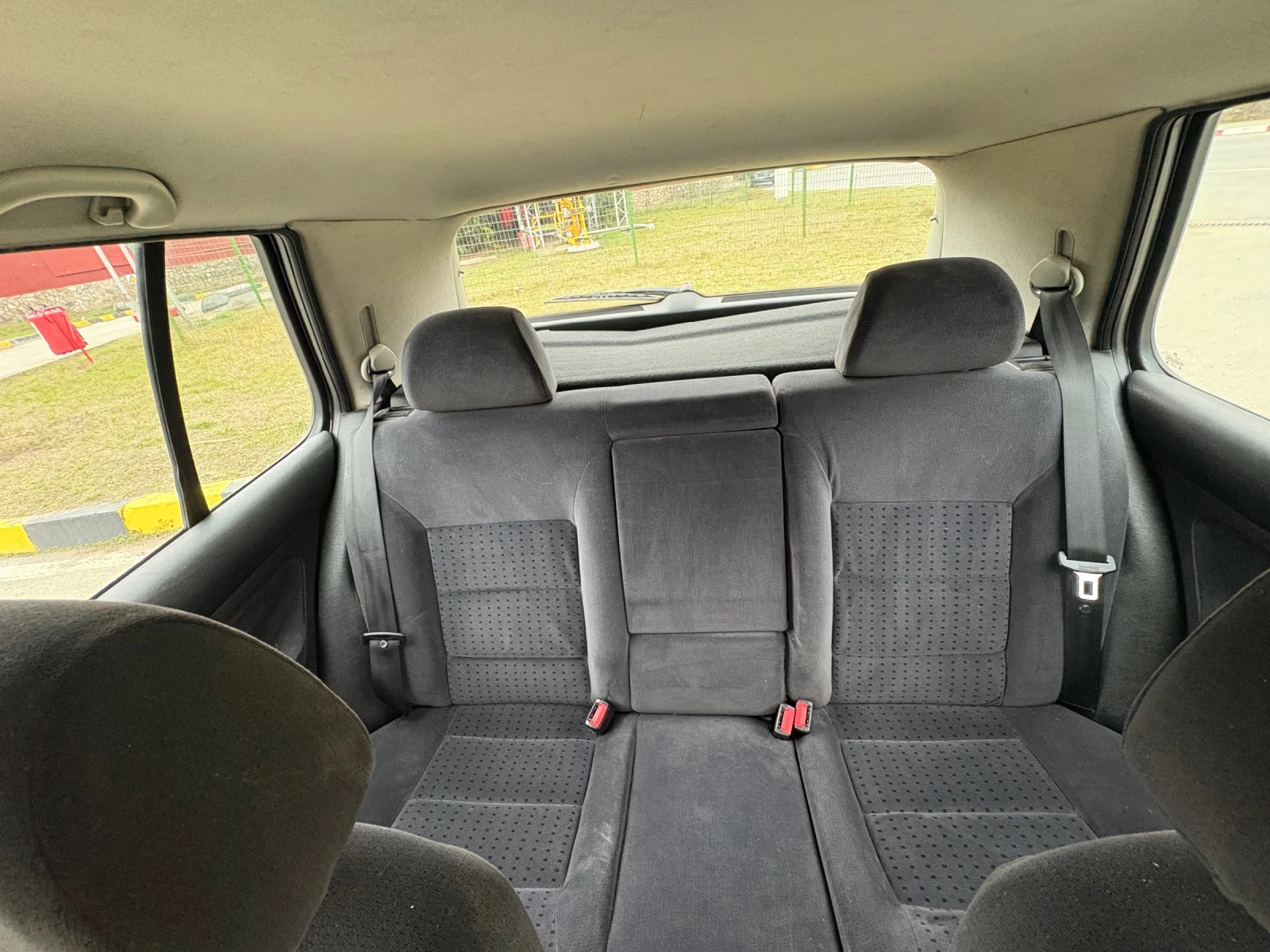 VW Golf, снимка 7 - Автомобили и джипове - 53938060