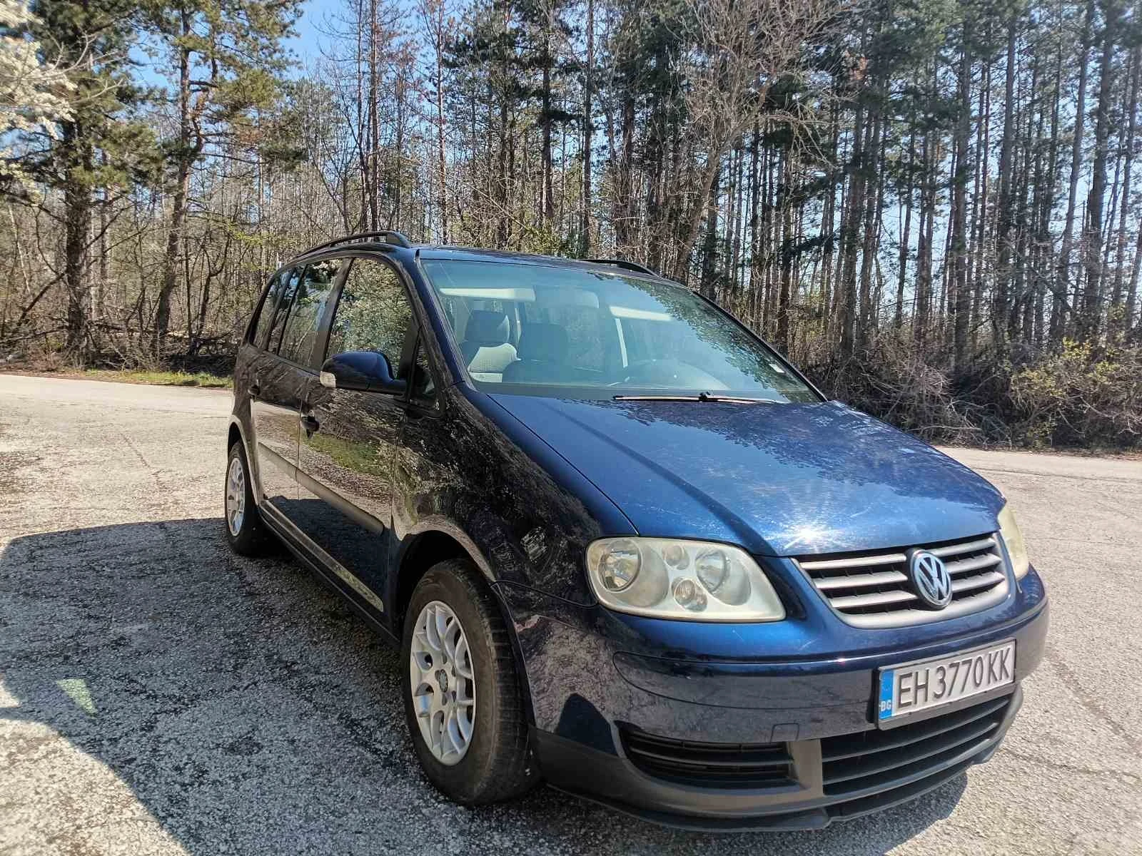VW Touran, снимка 6 - Автомобили и джипове - 54098833