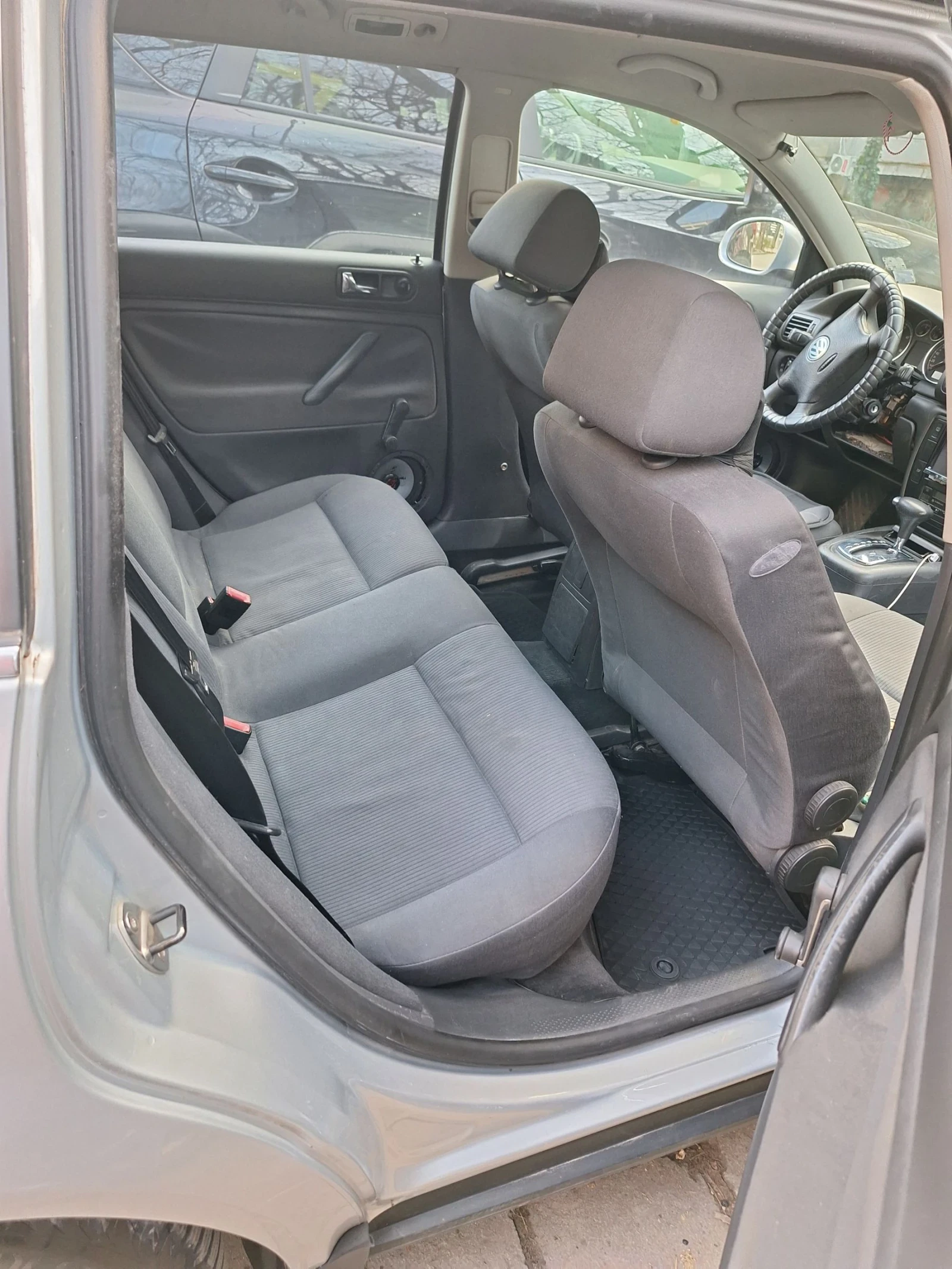 VW Passat, снимка 10 - Автомобили и джипове - 54308450