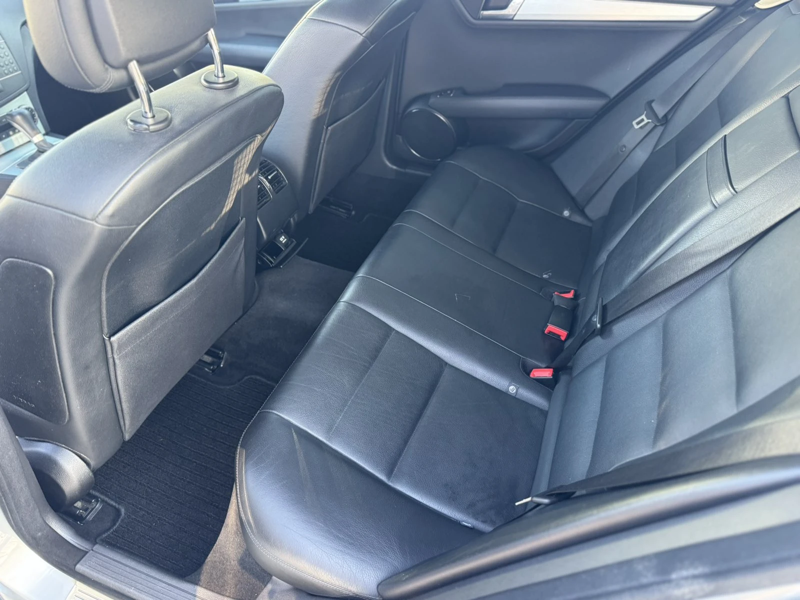 Mercedes-Benz C 220 W204, снимка 7 - Автомобили и джипове - 54812817